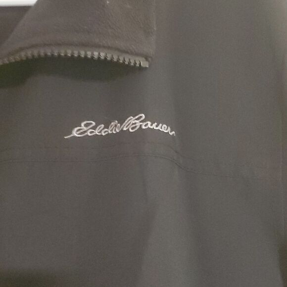 Eddie Bauer lined jacket - Picture 2 of 7